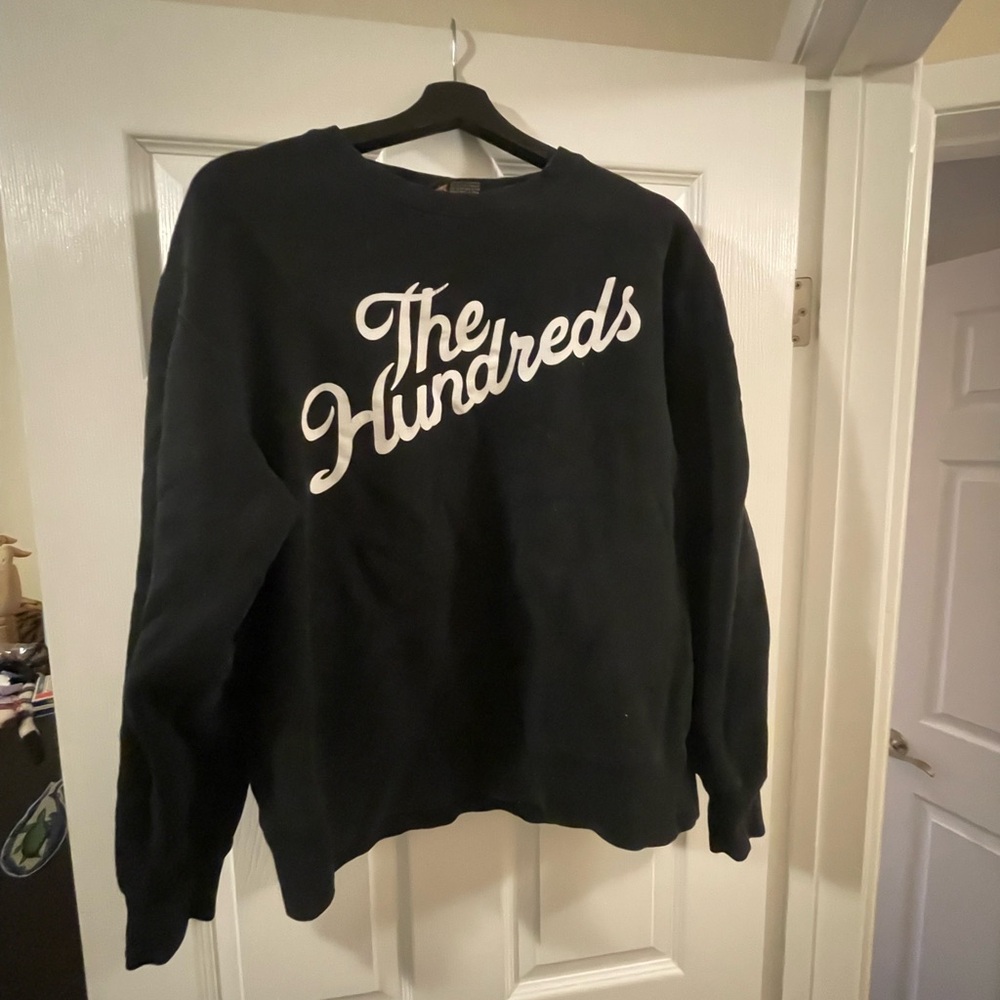 black ‘the hundreds’ sweatshirt